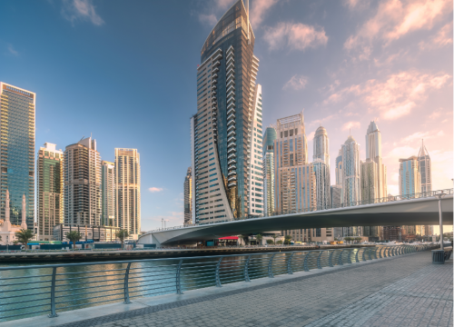 رحلة تسوّق فاخرة لمدة 10 أيام في دبي والشارقة