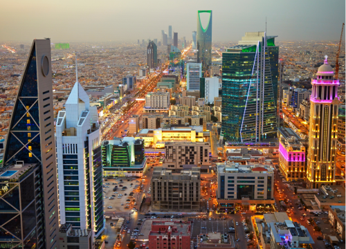 رحلة 10 أيام حول أجمل مدن السعودية – الرياض، العلا، تبوك، جدة، أبها