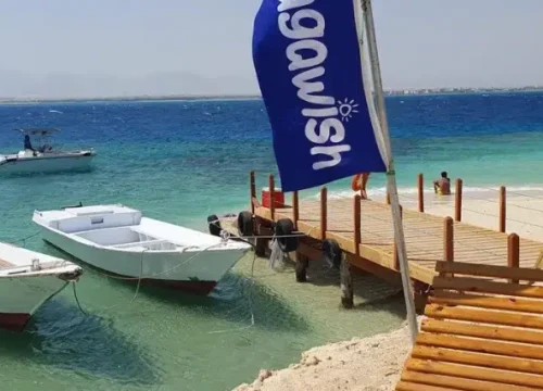 رحلة جزيرة مجاويش الغردقة – استمتع بأجواء الطبيعة في أجمل جزر البحر الأحمر