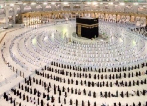 “أجنحة السكون والقرب” (عمرة 5 نجوم فاخرة) 10 أيام / 9 ليالٍ – مكة والمدينة